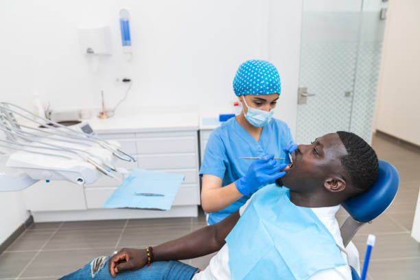 Best Urgent Tooth Repair  in Lla Lla, WA